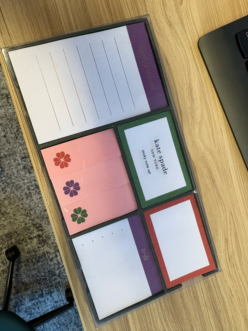 kate spade Pink Floral Sticky Note Set with Multicolor Flower Icons